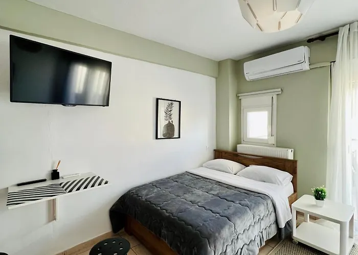 Konstantina's Skg * Salonic